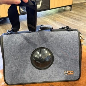 Portable Pet Carrier with Viewing Window - Gray